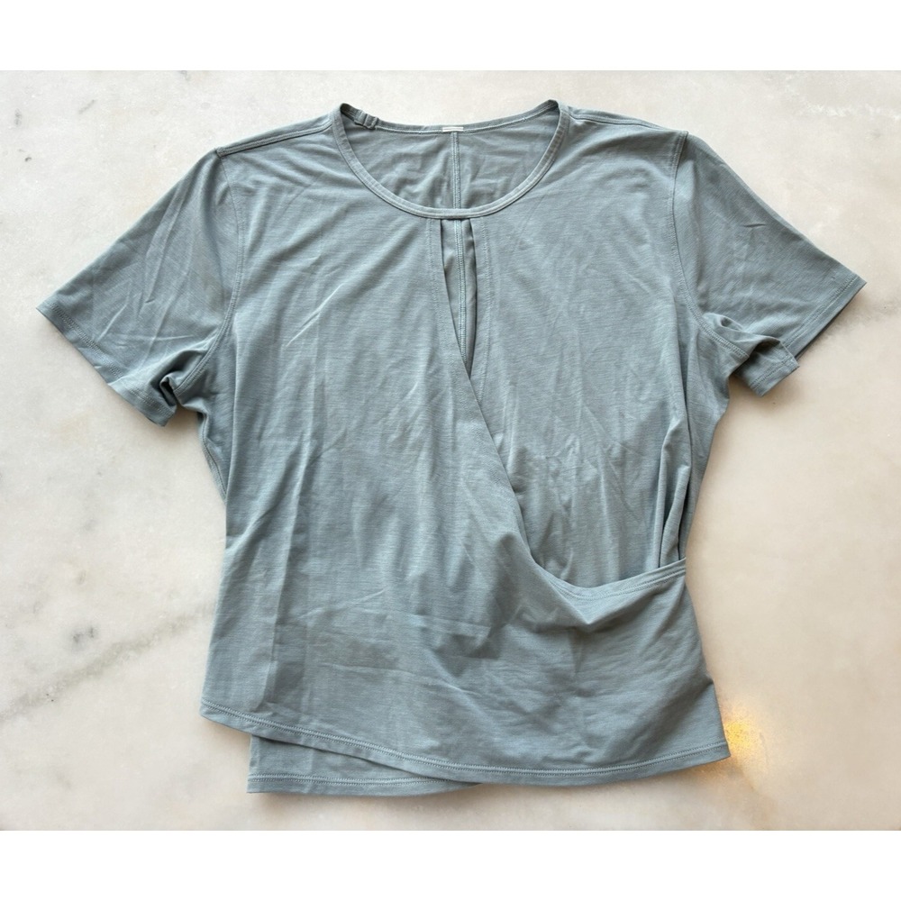 Lululemon Round Trip Short Sleeve Wrap T-Shirt Blue Cast Size 6 W3CGYS $64